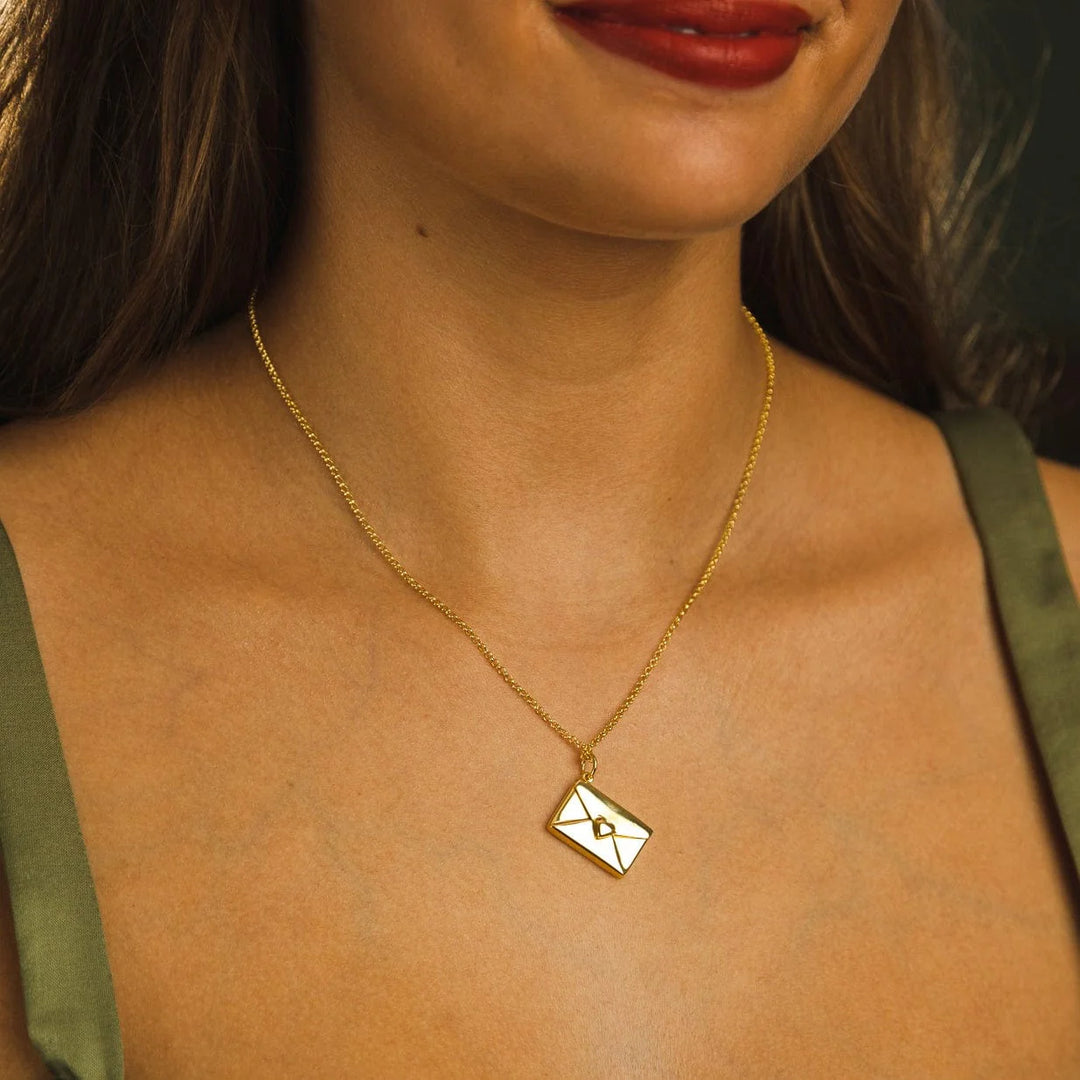 Gold Plated Envelope Necklace with Engraved Insert VCNGEV-1