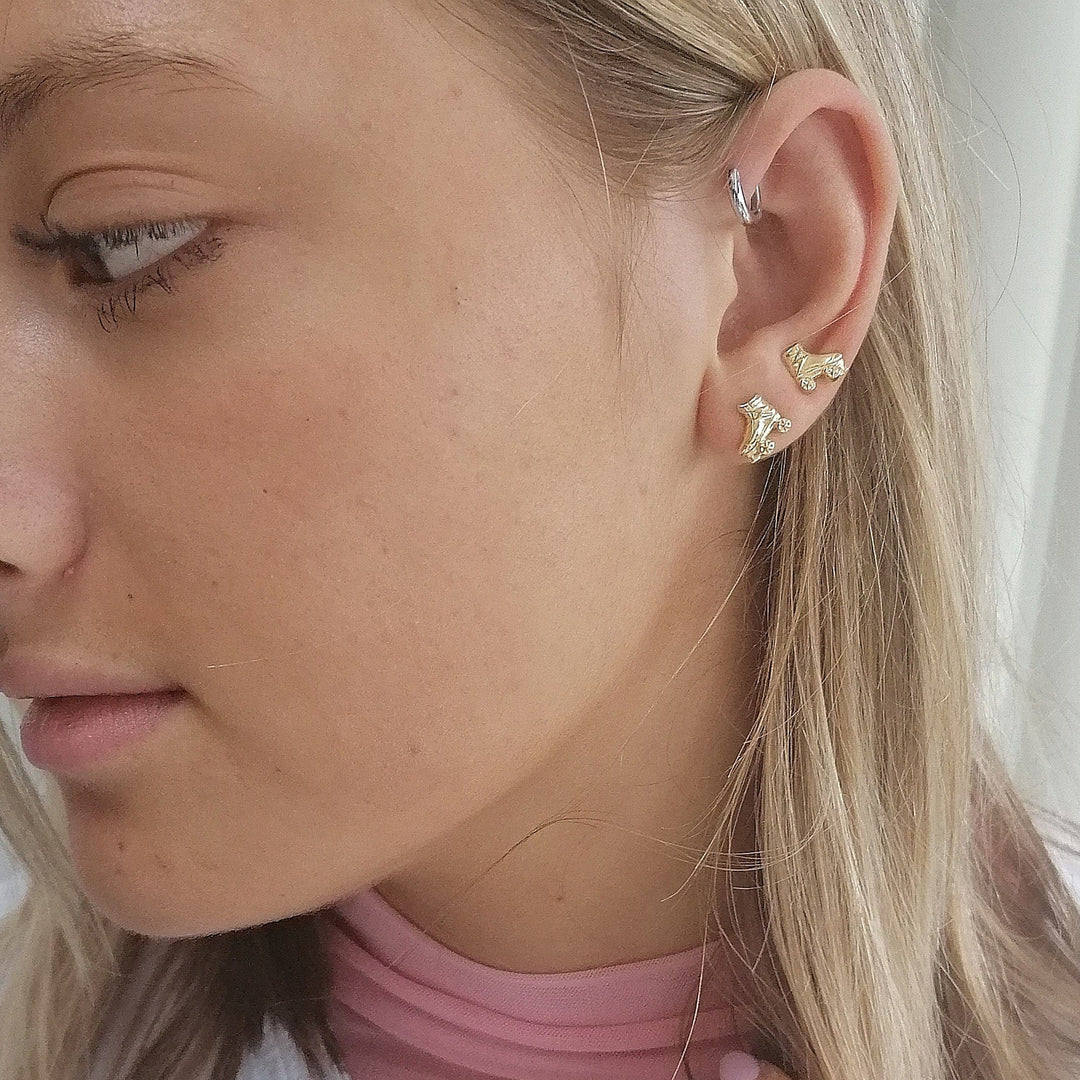 Gold Plated Roller Skate Stud Earrings SEGROSK