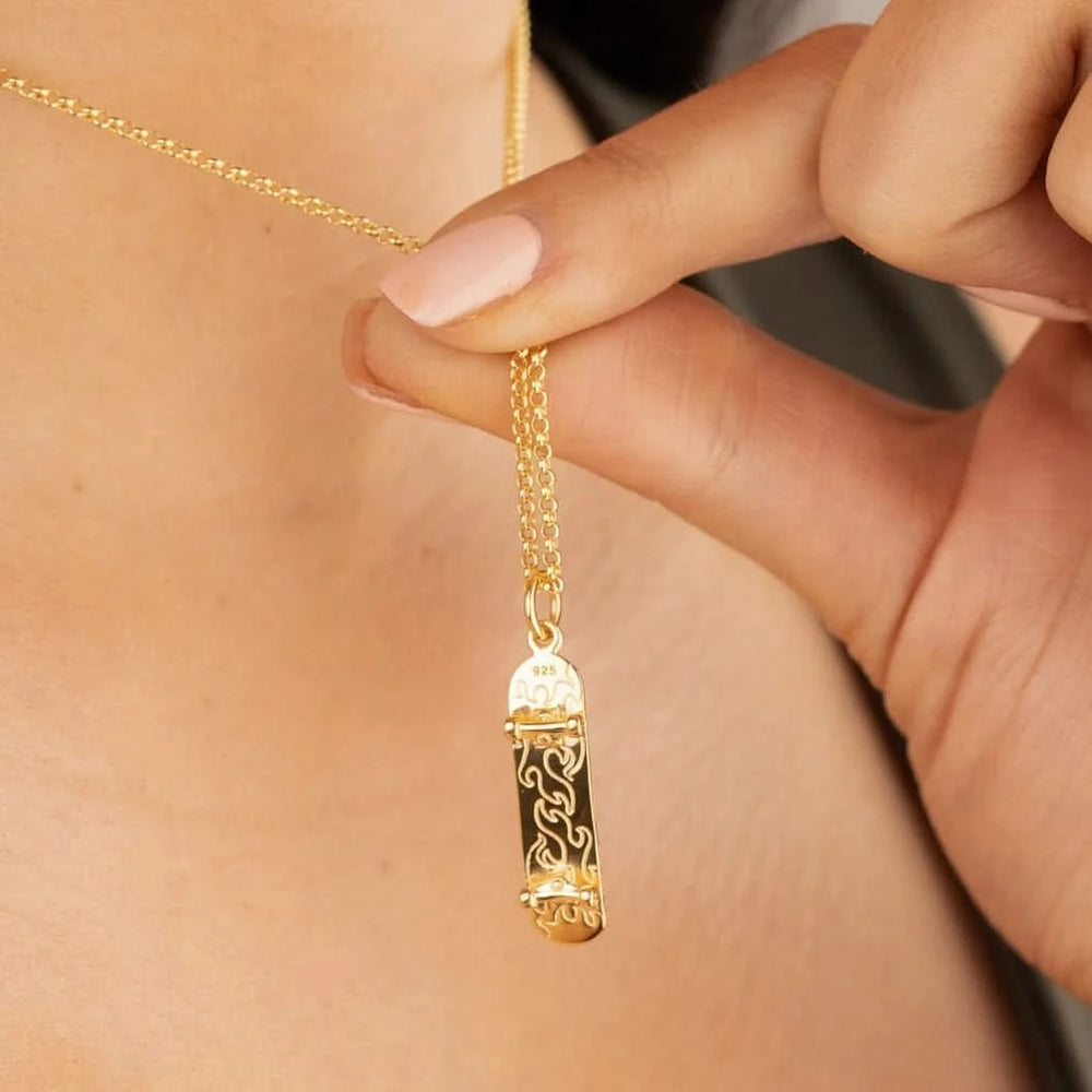 Gold Plated Skateboard Charm CGSKABO