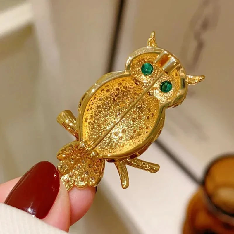 🦉 Green-eyed Owl Brooch