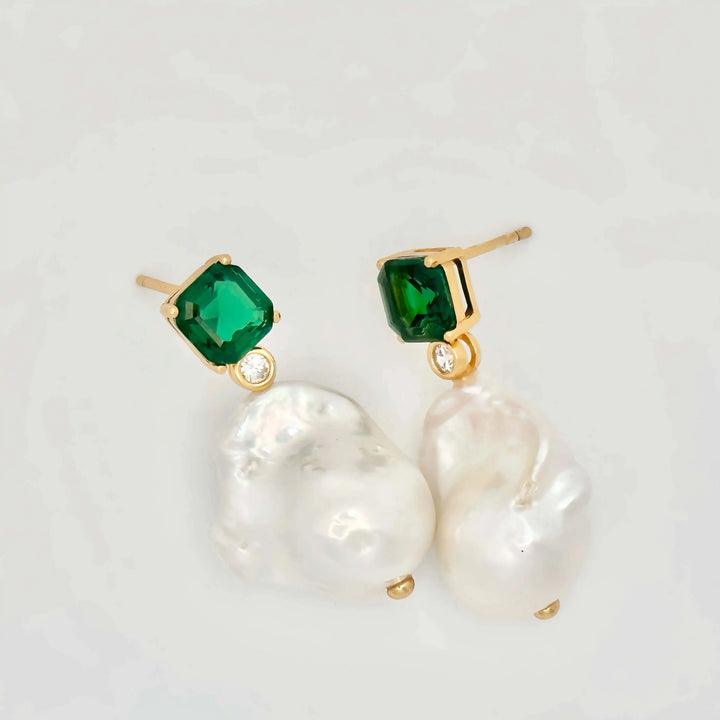 Green Diamond Large Baroque Pearl Earrings 💚✨