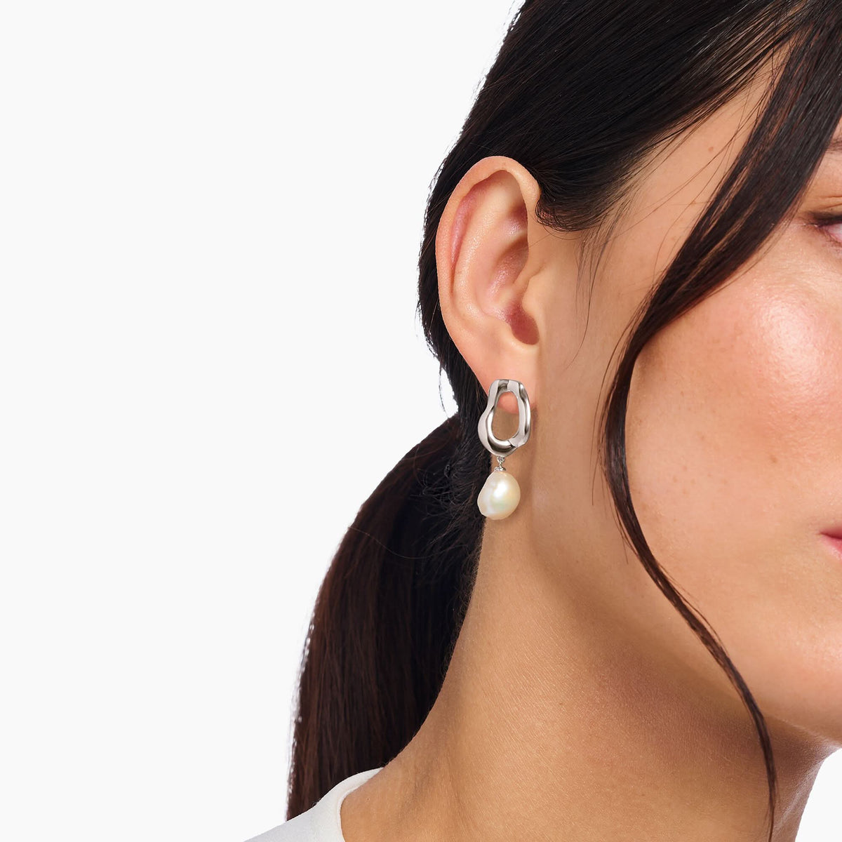 Natural Beauty Sterling Silver Freshwater Pearl Earrings H2322-082-14