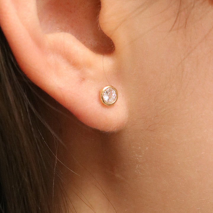 White topaz studs-3