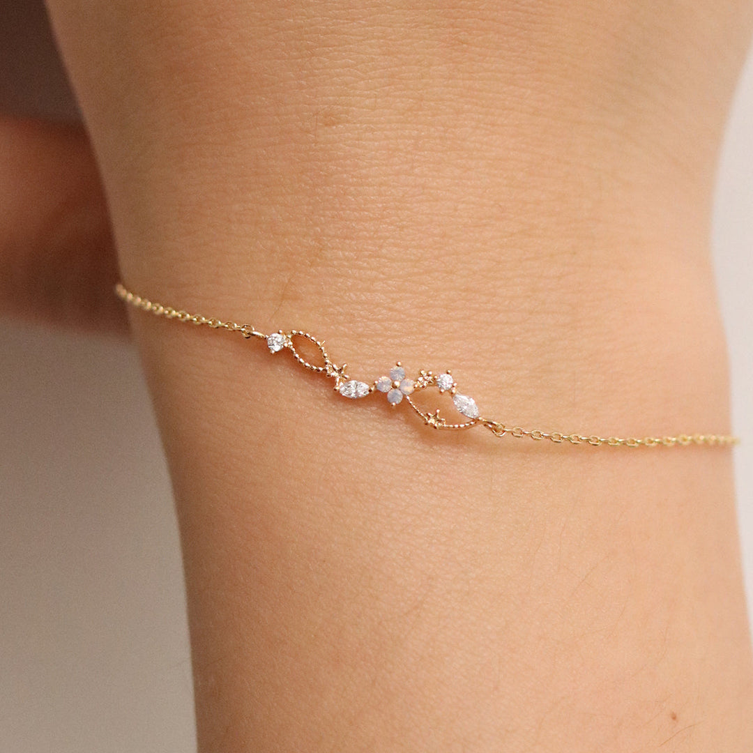 Moonstone daisy cubic bracelet-2