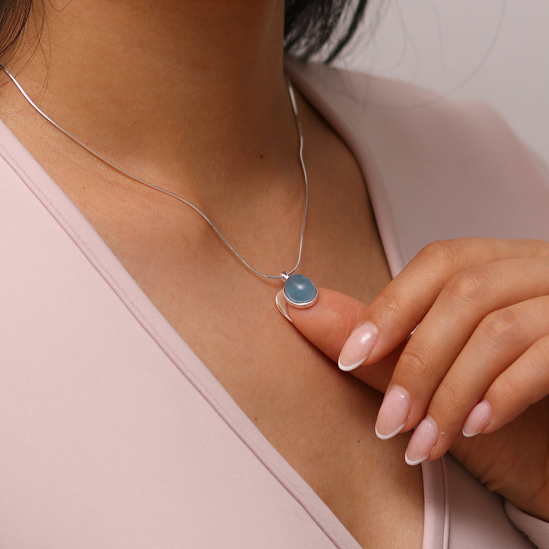 Aquamarine pendant necklace-4
