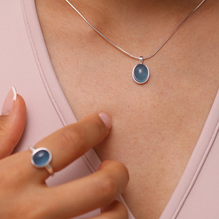Aquamarine pendant necklace-2
