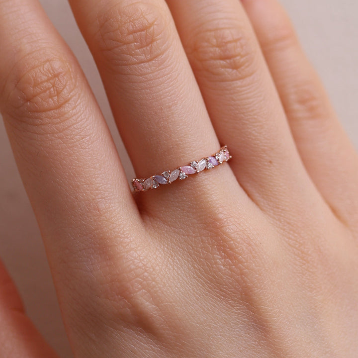 Colourful Cubic Ring-4