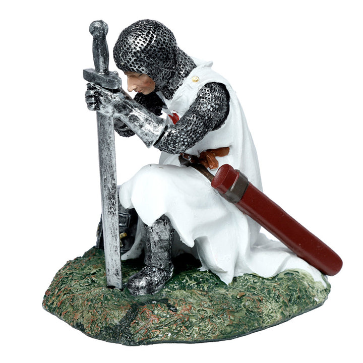 Protector of the Kingdom Knight Kneeling KN208