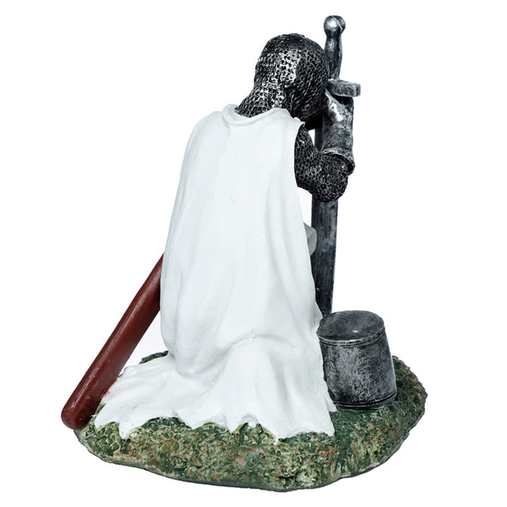 Protector of the Kingdom Knight Kneeling KN208