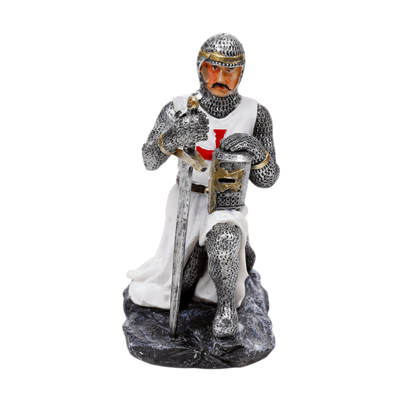 Crusader Knight Kneeling with Sword & Helmet KN234