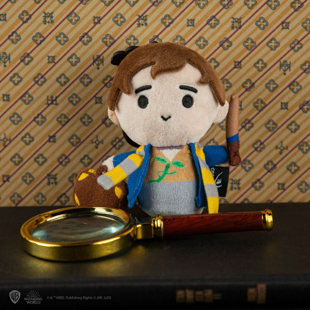Newt Scamander Plush Keyring CR2739