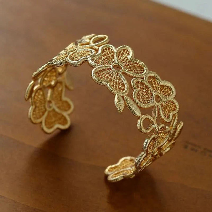 Lace Stylish Bangle