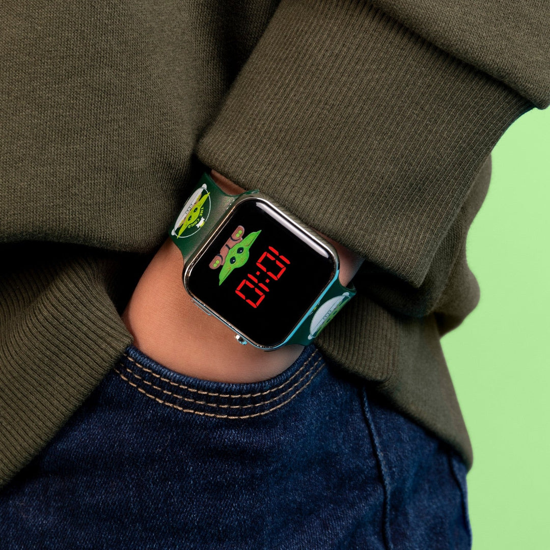 Star Wars The Mandalorian Grogu Printed Strap Led Watch MNL4034ARG