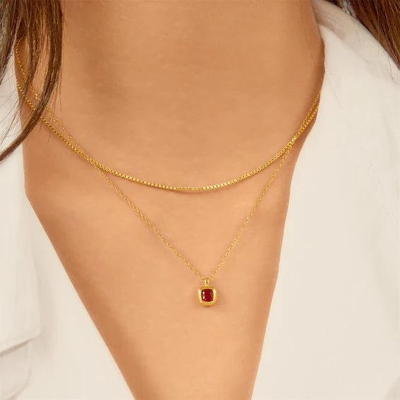 Gold Crimson Solitaire Necklace N071-03G