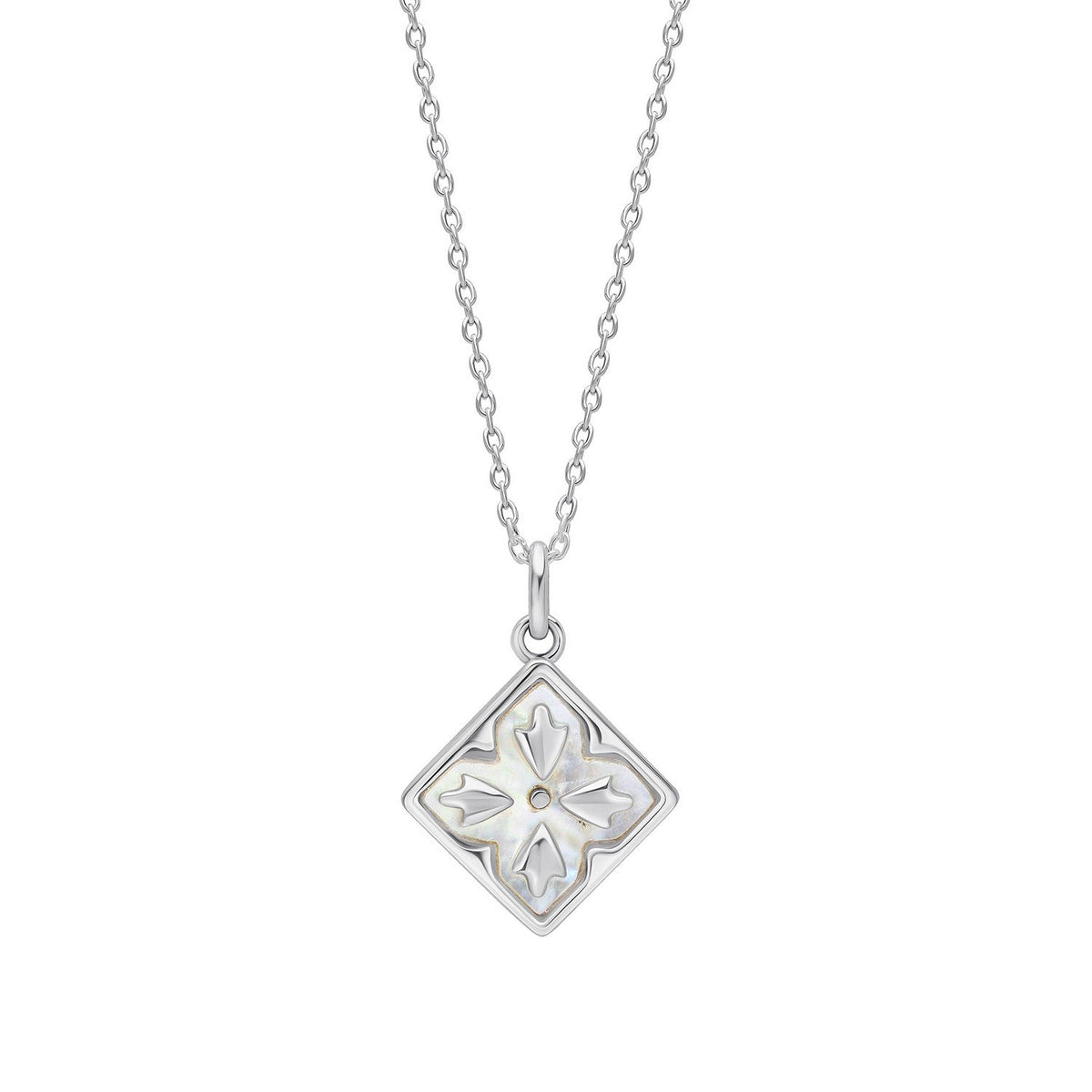 Laura Ashley Mr Jones Mother of Pearl Inlay Necklace N4800