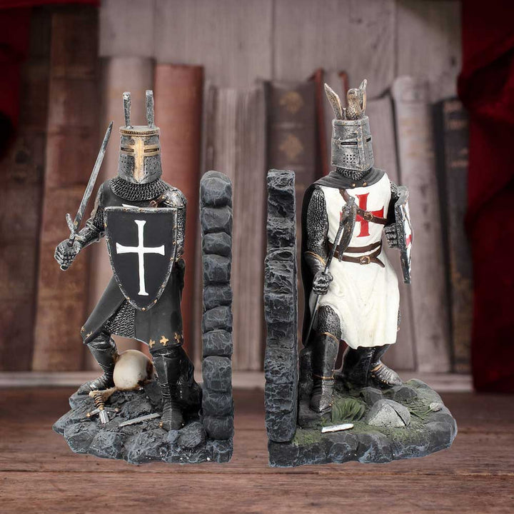 The Duel Bookends Historical Crusader Ornament Figurines NEM2195