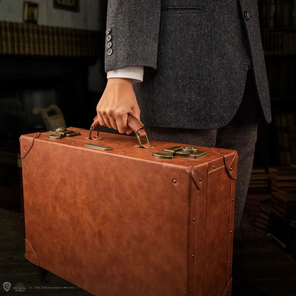 Suitcase - Newt Scamander Premium Replica - Limited Edition CR2904