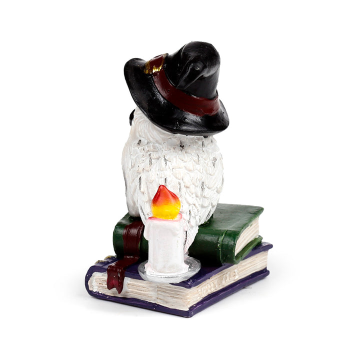 Wise Old Magical Owl on Spell Books OWL54