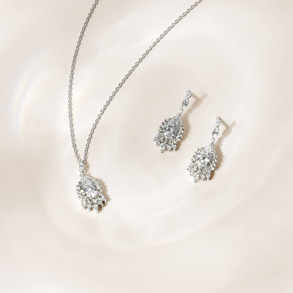 Diamonfire Clear Cubic Zirconia Timeless Pear Cut Pendant P5572