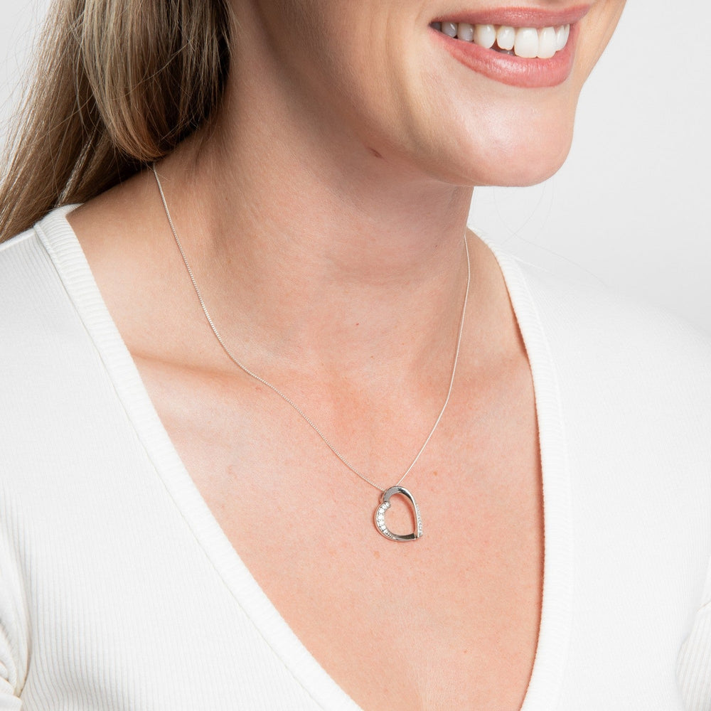Beginnings Sterling Silver White Cubic Zirconia Pendant P5650C