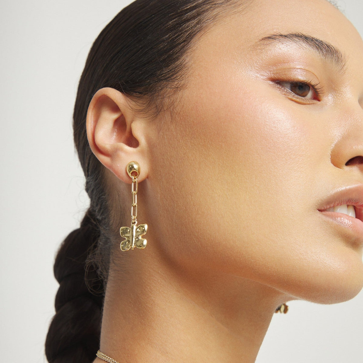 18K Gold Plated Metal Alloy Long Butterfly Earrings PEN1069ORO000