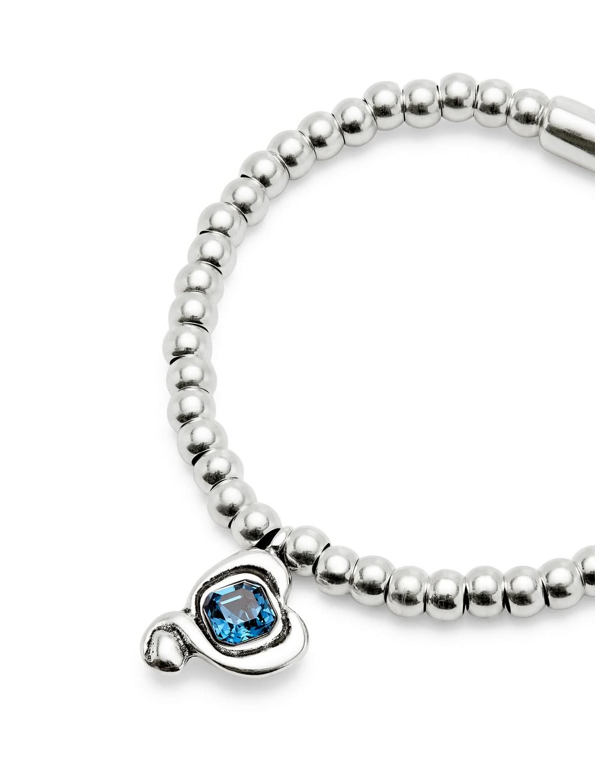 Chic display of the Sterling Silver Plated Ser Expresiva Blue Bracelet PUL2514AZOMTL0 highlighting its handcrafted craftsmanship.