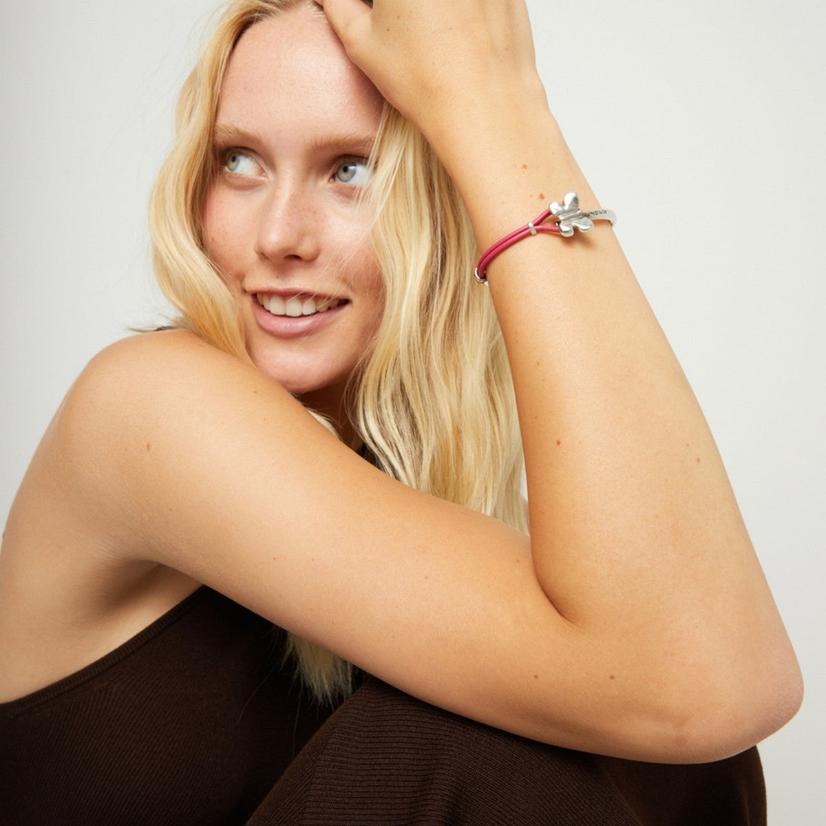 Semi-Rigid Plated In Sterling Silver Pink Leather Threat And Butterfly Bracelets PUL2614RSAMTL