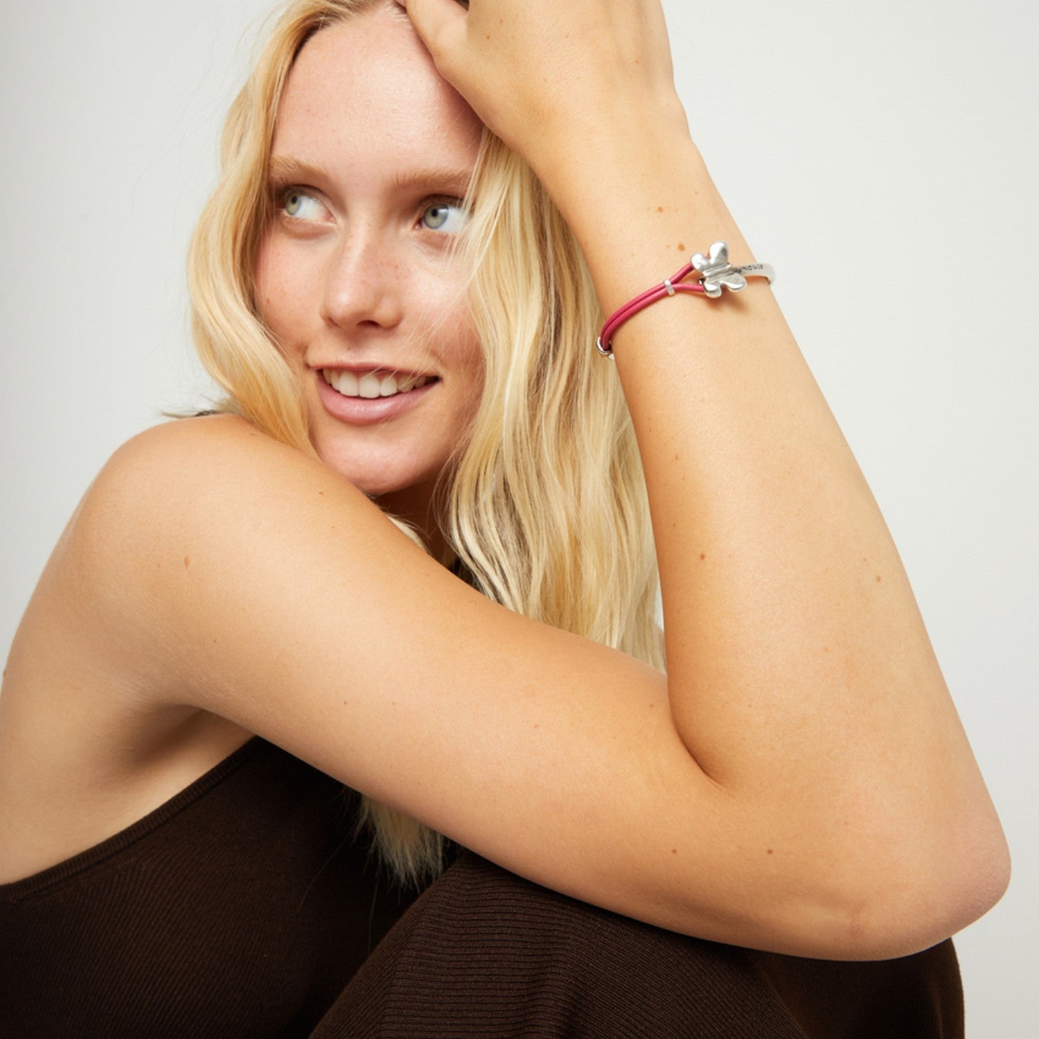 Semi-Rigid Plated In Sterling Silver Pink Leather Threat And Butterfly Bracelets PUL2614RSAMTL