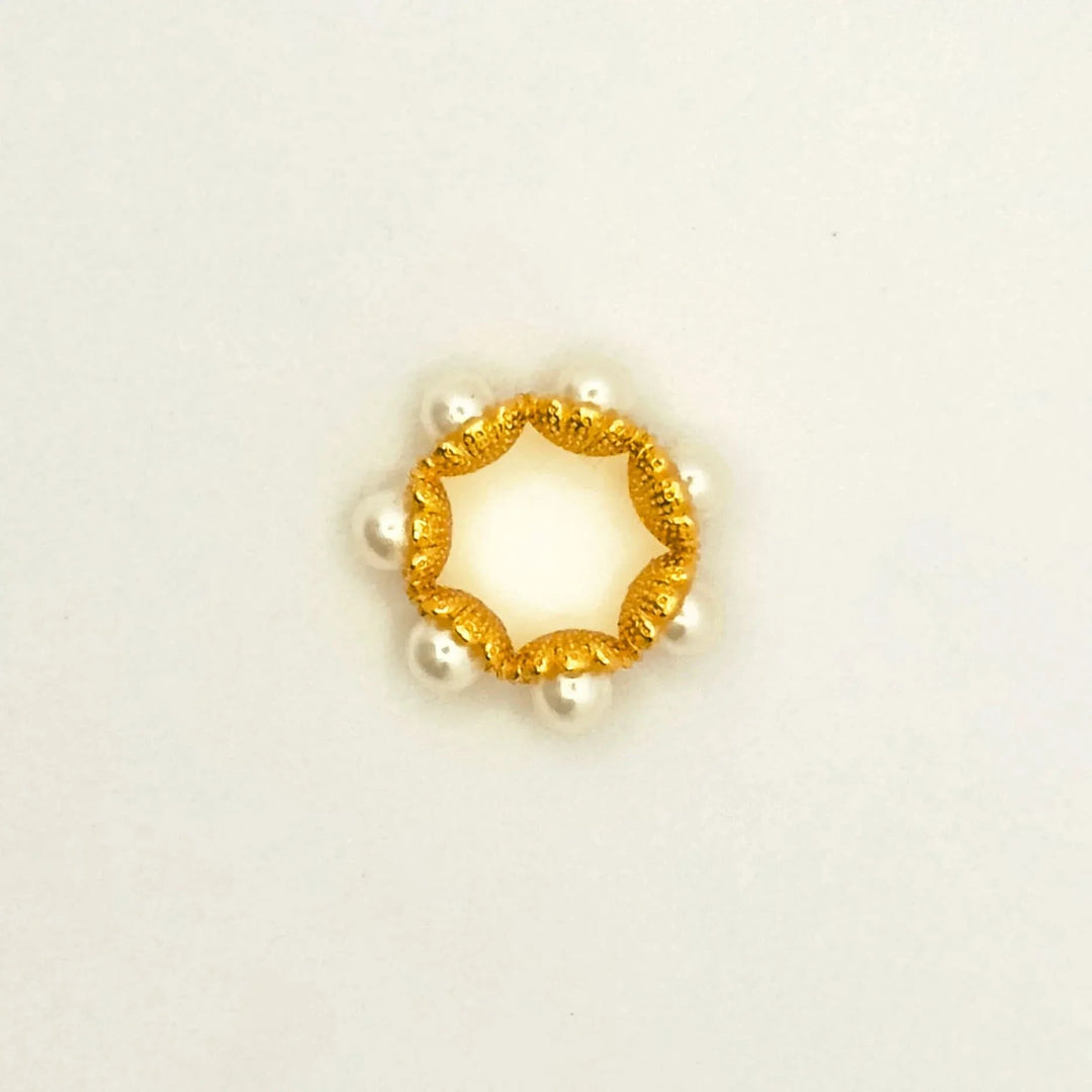 Pearl Circle Pendant Necklace