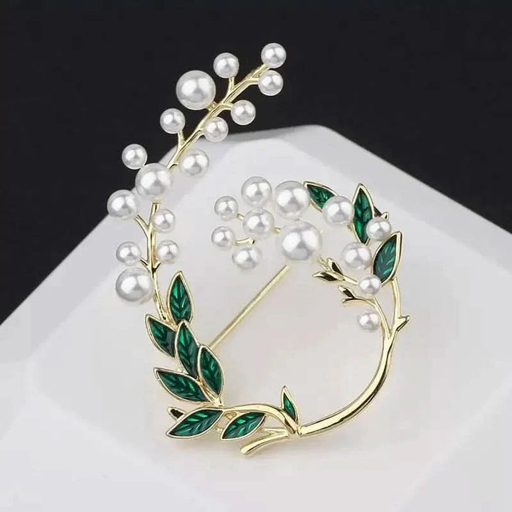 Pearl Green Leaf Brooch