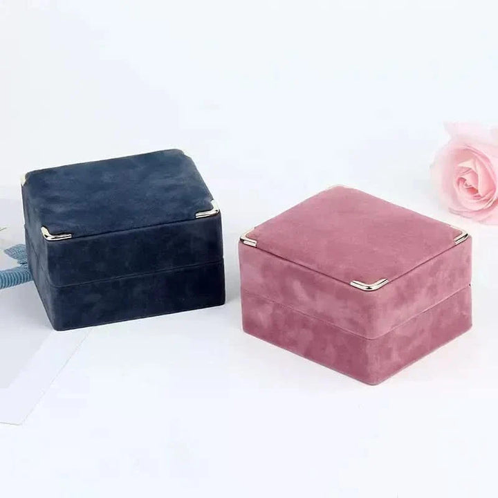Portable Velvet Jewellery Box