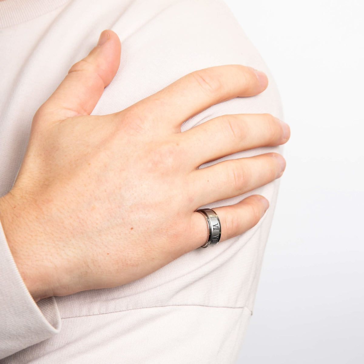 Stainless Steel Roman Numerals Rotating Ring R3934