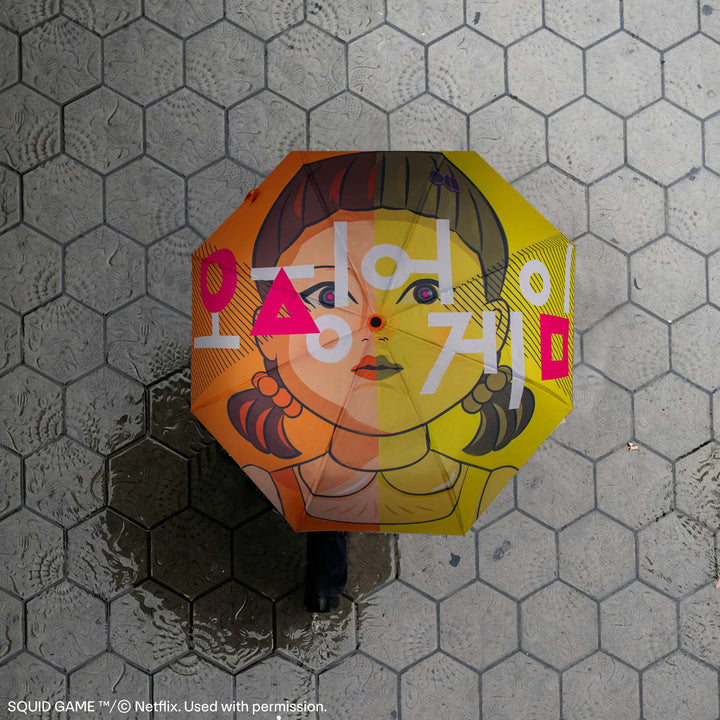 Squid Games Umbrella Young-hee CR2040