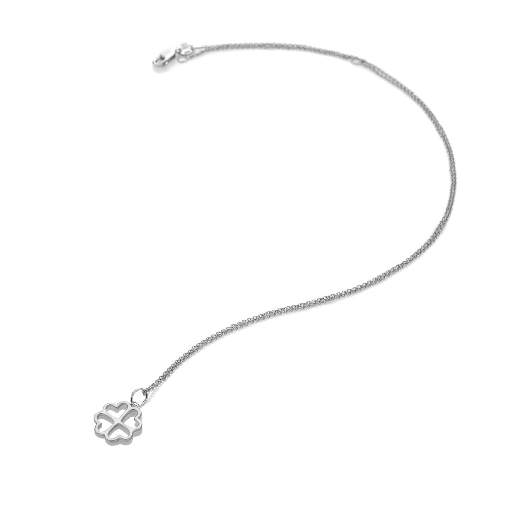Silver necklace with a floral pendant 