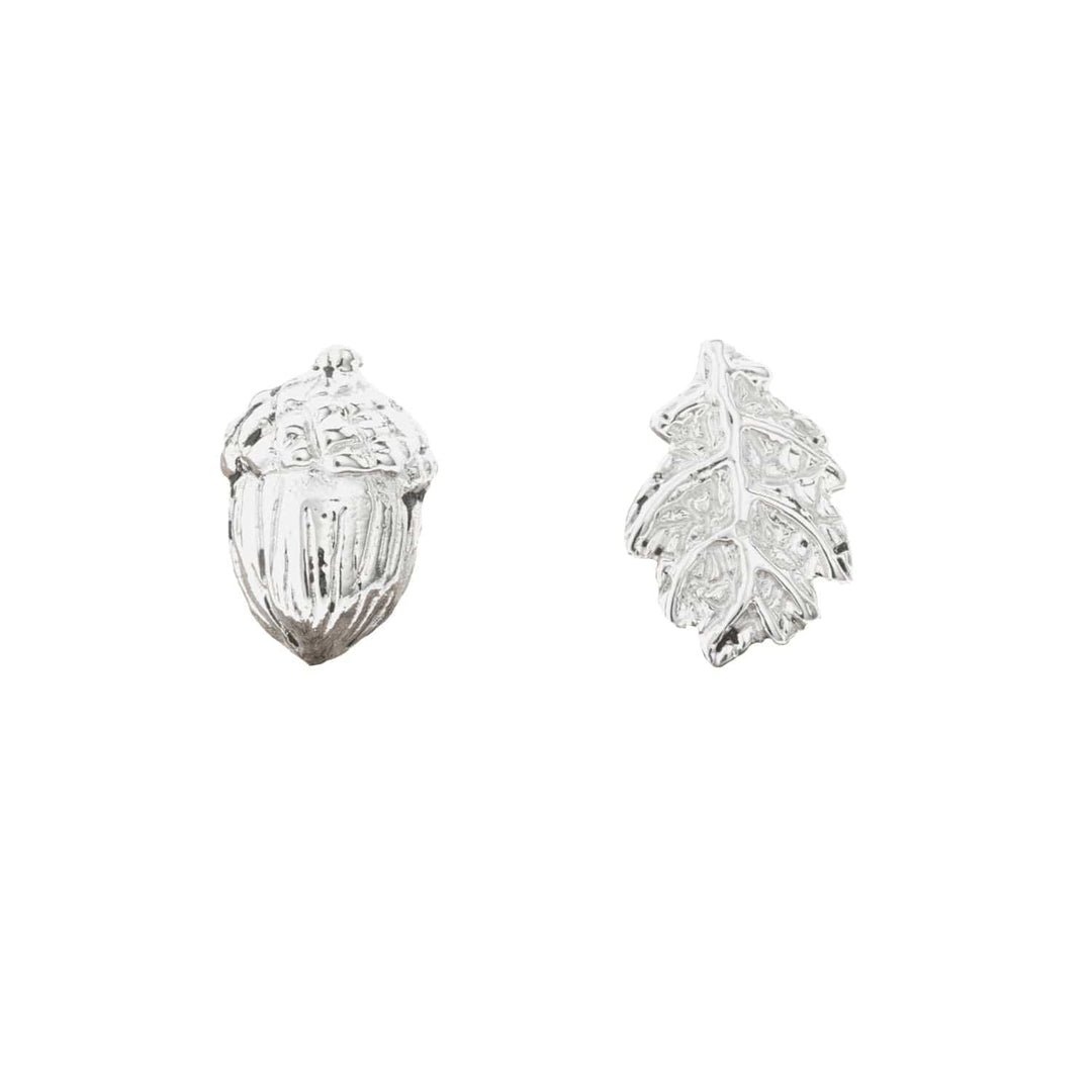 Silver Acorn and Oak Leaf Stud Earrings SESACOL