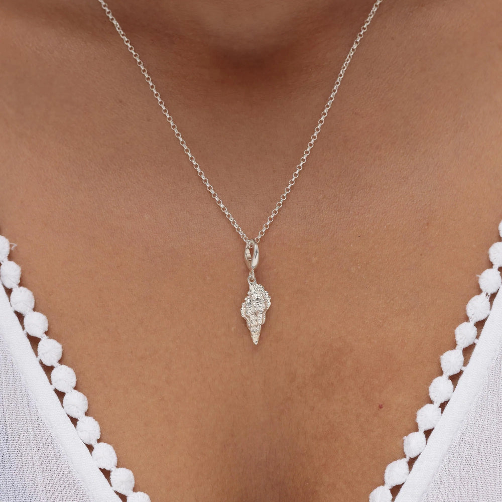 Silver Conch Shell Necklace CNSSS-1