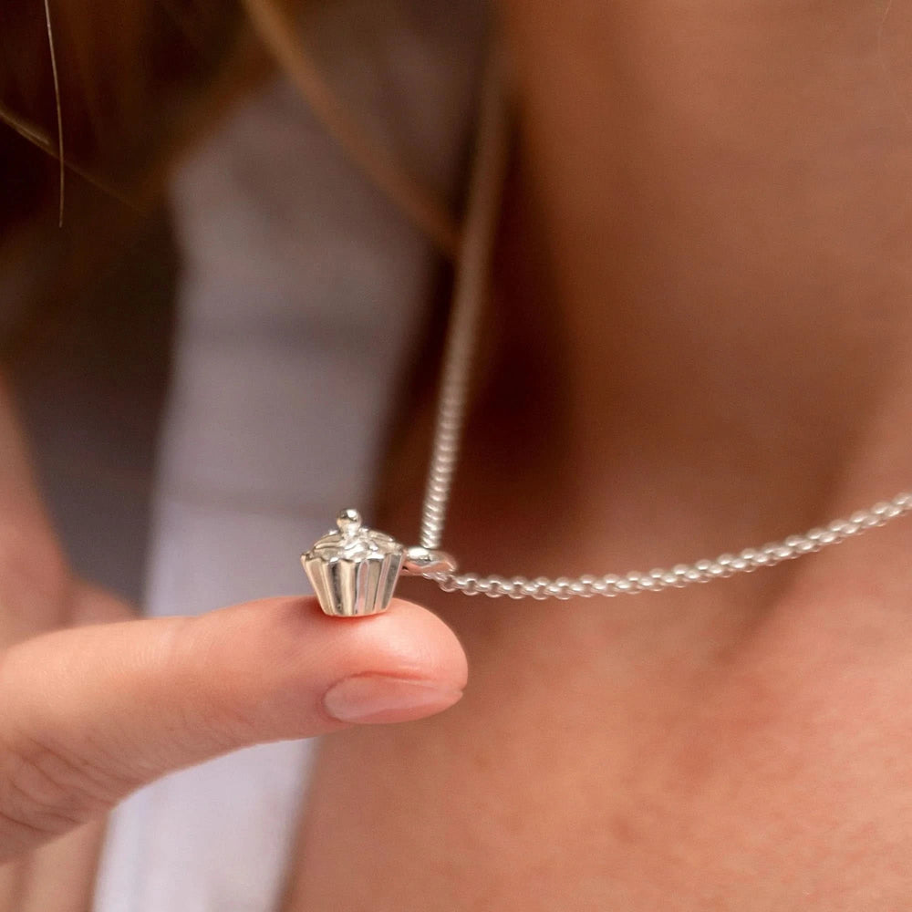 Silver Cupcake Charm CSCC