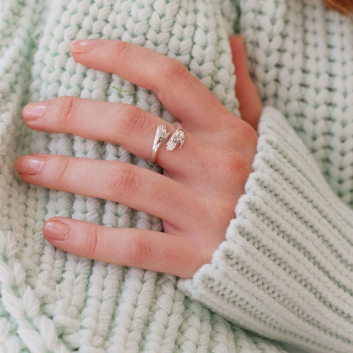 Silver Hug Ring RSHUG-1