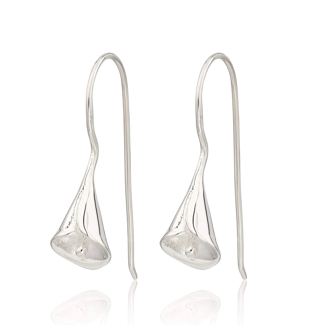 Silver Lily Hook Earrings HKESLI
