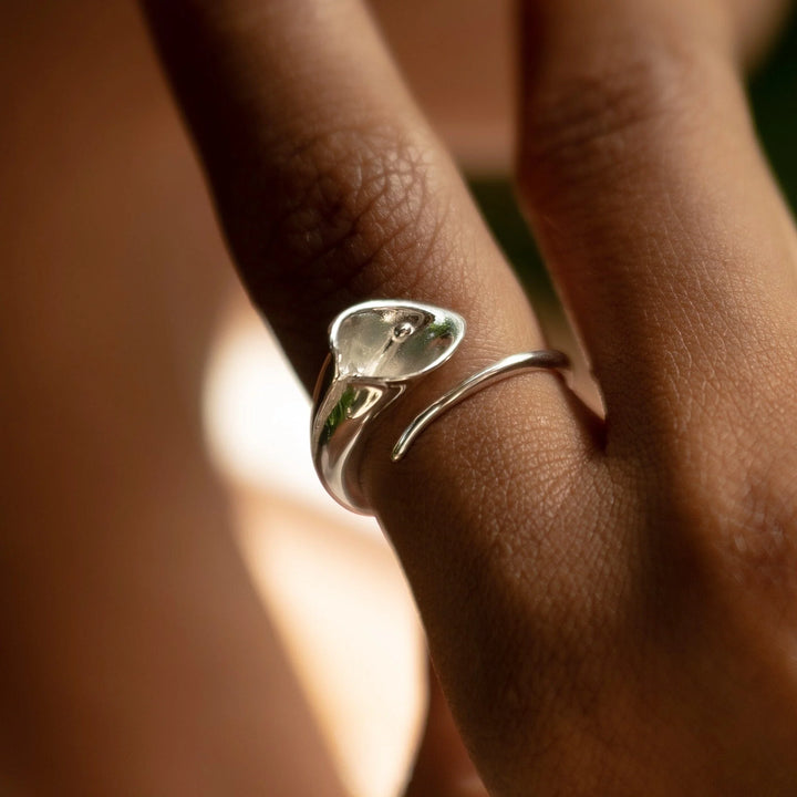 Silver Lily Open Ring RSLO