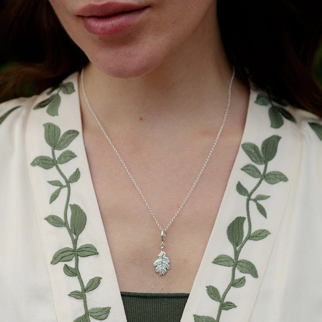 Silver Oak Leaf Necklace CNSOL-1