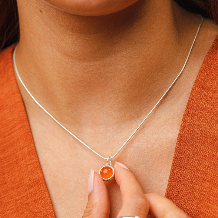 Silver Orange Agate Healing Stone Harmony Necklace CNSHSOA-SNAKE-1