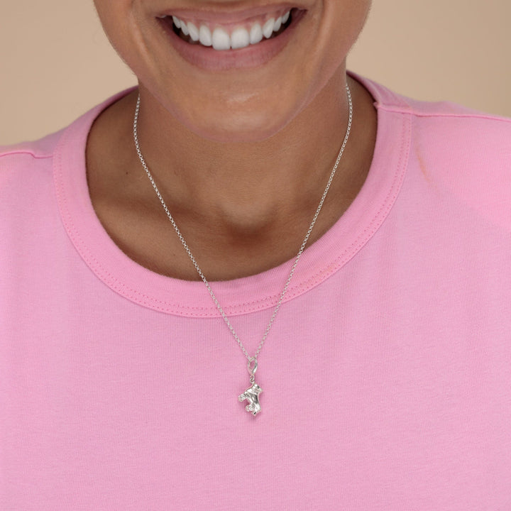 Silver Roller Skate Necklace CNSROSK-1