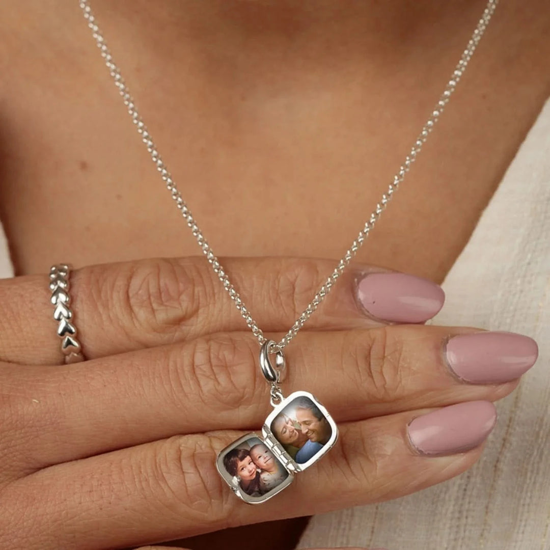 Silver Star Locket Necklace with Blue Stone CNSSLBL-1