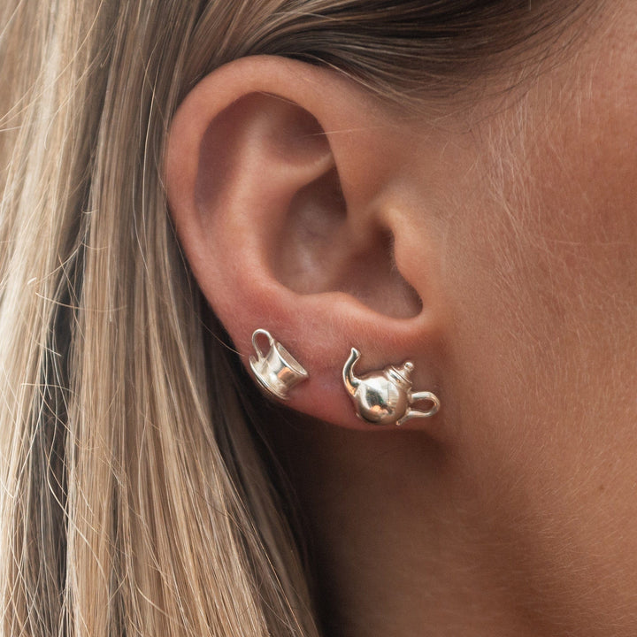 Silver Teapot and Teacup Stud Earrings SESTTM