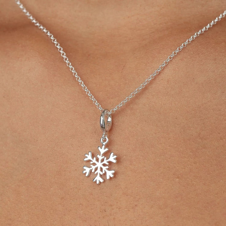 Silver Snowflake Charm CSSF