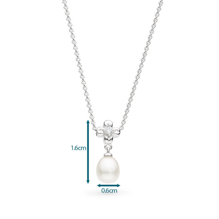 Pearl necklace with measurements on a white background