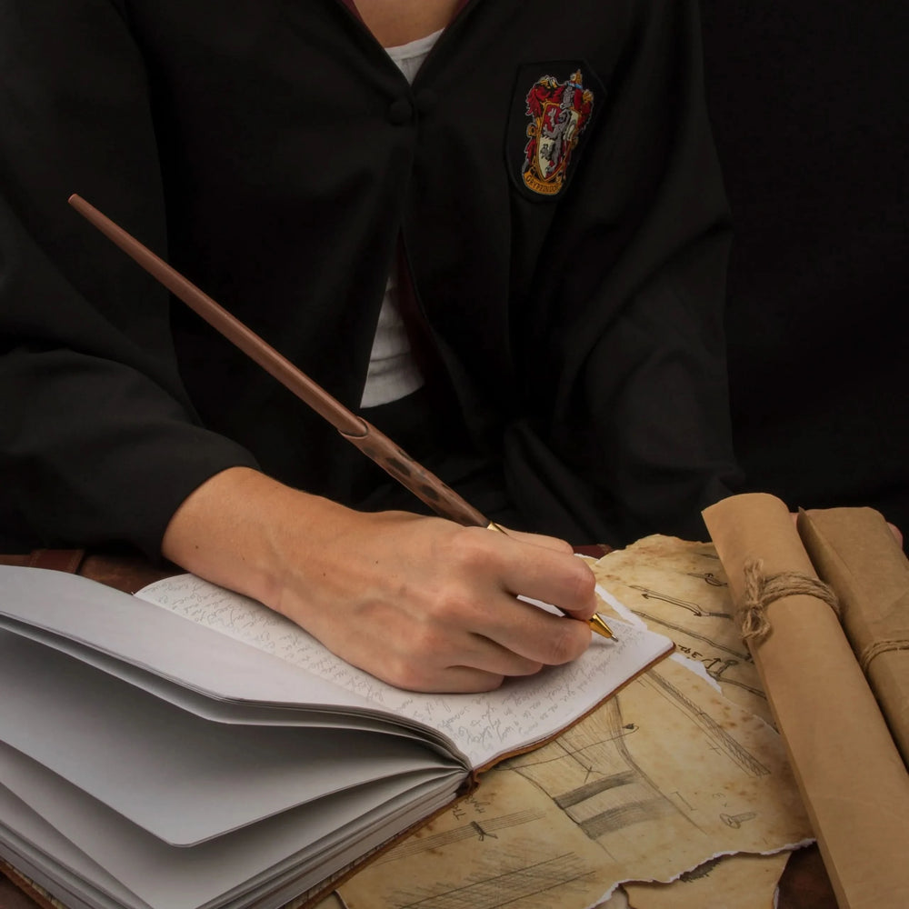 Harry Potter Magic Wand Pen - Harry - 2020 Edition CR5130