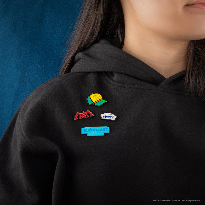 Stranger Things Pins Season 3 CR3282