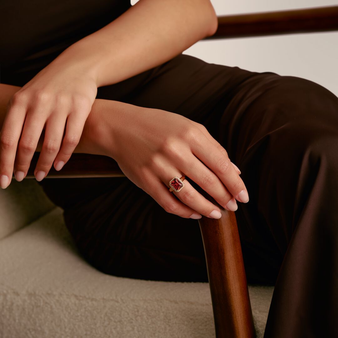 Thomas Sabo Elyndra Silver 18 Carat Gold Plated Garnet Cubic Zirconia yellow gold Ring TR2508-414-10